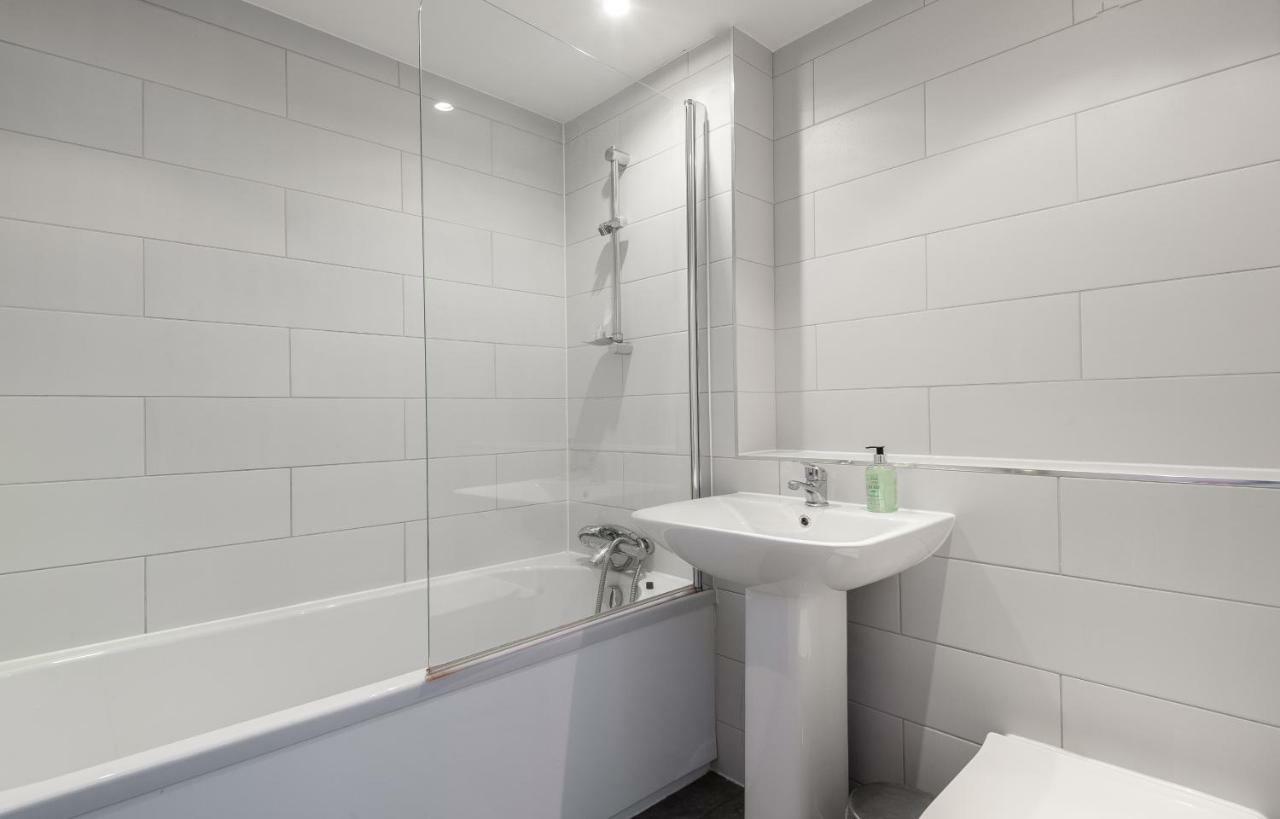 The South Kensington Mews - Lovely 5Bdr Home Лондон Экстерьер фото